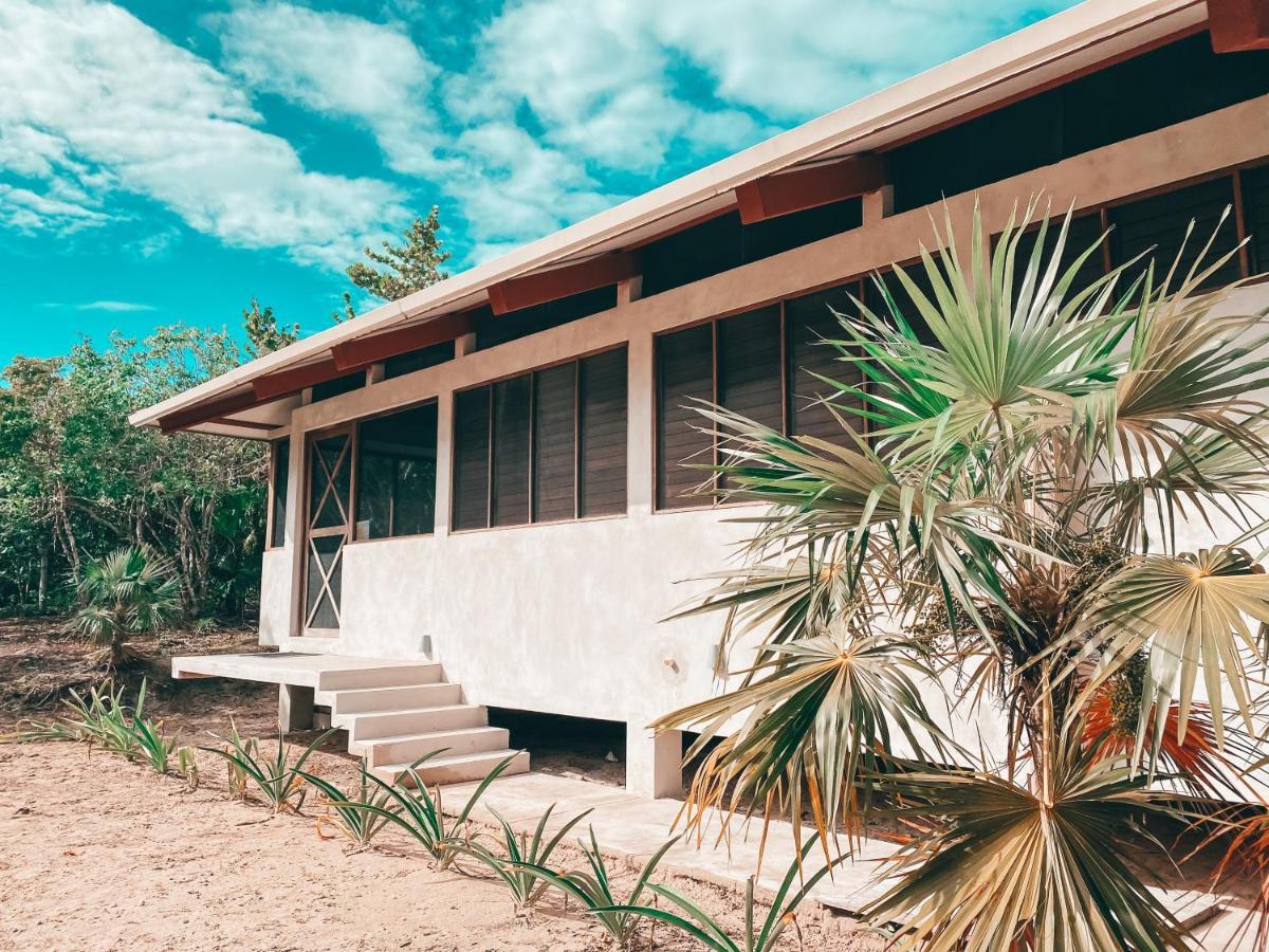 Casa Artemia - Alojamiento en Estación Biologica FPyH Villa El Cuyo Exterior foto